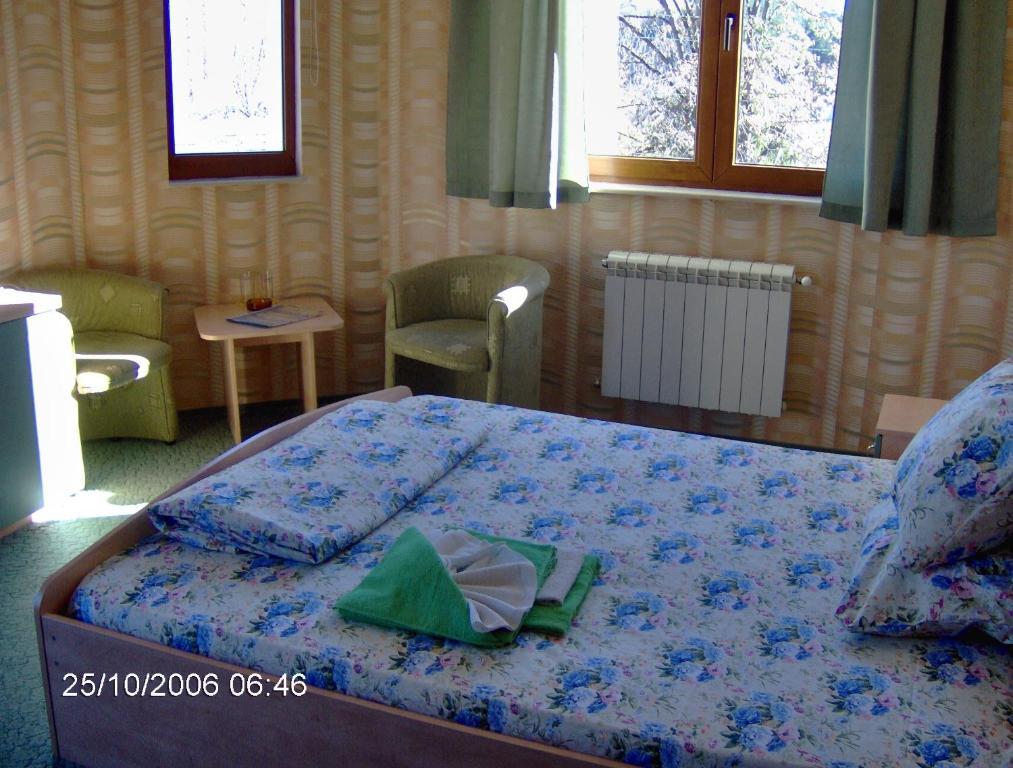 Family Hotel Emaly 1 Bankea Cameră foto